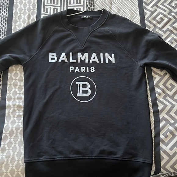 Only wore 3-4 times. Great condition. Purchased at Holt Renfrew at Square One. - Picture 1 of 2